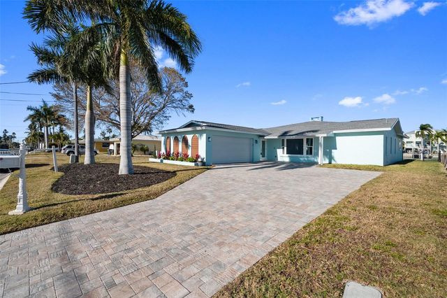 11145 4TH STREET E, Treasure Island, FL 33706