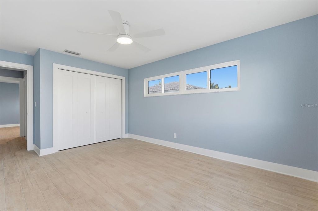 Image 21 of property listing at 11145 4TH STREET E, Treasure Island, FL 33706