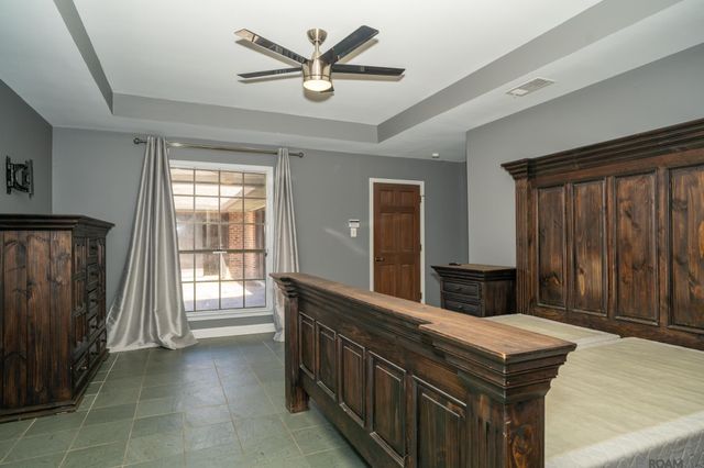 3736 Sessions Dr, Baton Rouge, LA 70816