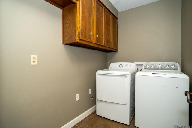 3736 Sessions Dr, Baton Rouge, LA 70816