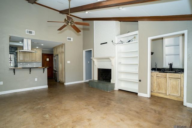 3736 Sessions Dr, Baton Rouge, LA 70816