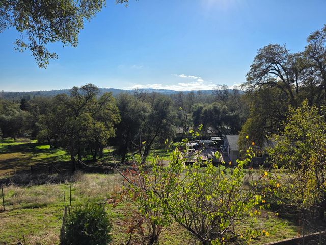 6540 Serendipity Ln, Placerville, CA 95667