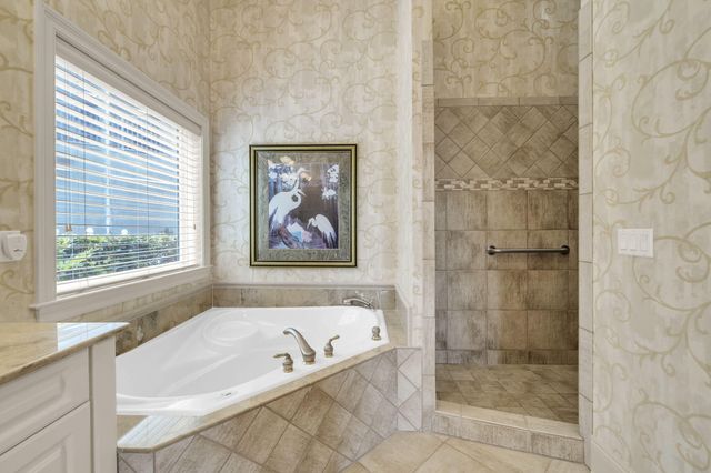 120 Garnet Place, Destin, FL 32541