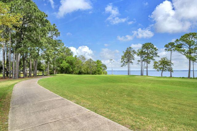120 Garnet Place, Destin, FL 32541