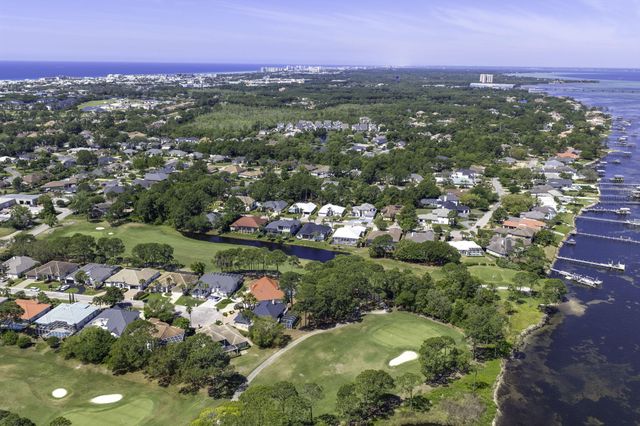 120 Garnet Place, Destin, FL 32541