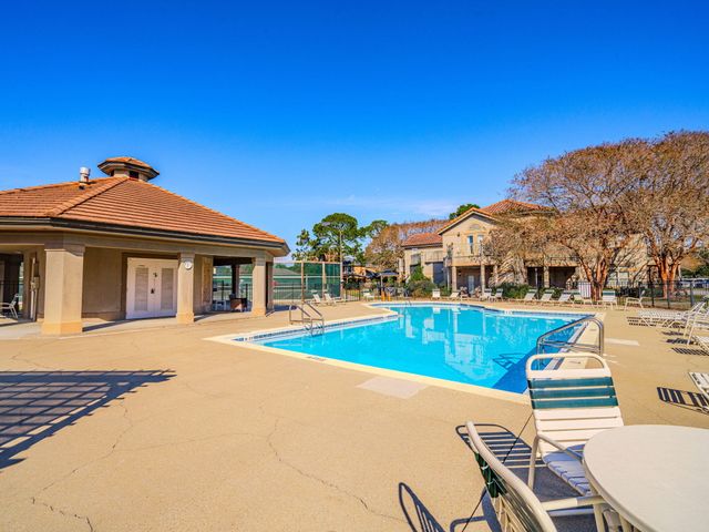 120 Garnet Place, Destin, FL 32541