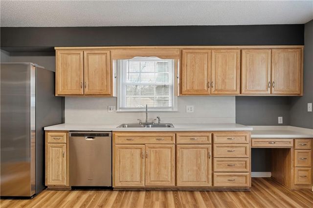 6435 Greenwood Street, Shawnee, KS 66216