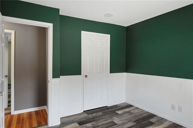 6435 Greenwood Street, Shawnee, KS 66216