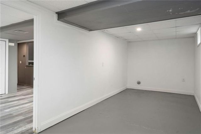 6435 Greenwood Street, Shawnee, KS 66216