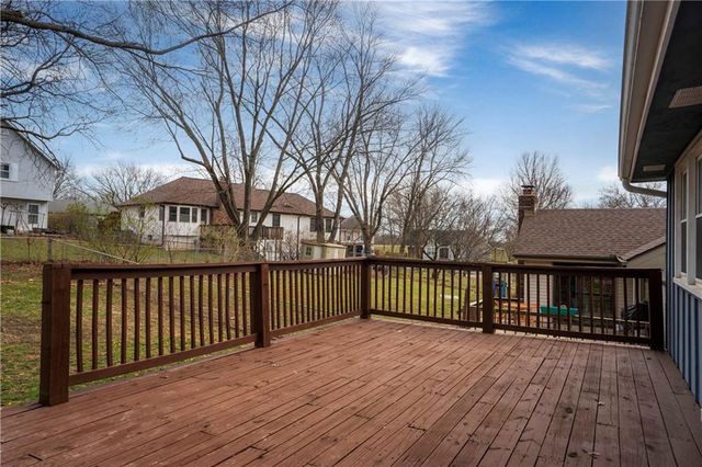 6435 Greenwood Street, Shawnee, KS 66216