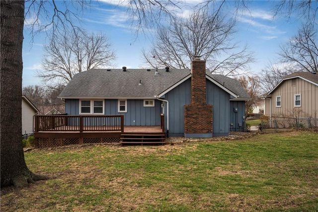 6435 Greenwood Street, Shawnee, KS 66216