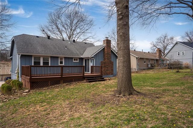 6435 Greenwood Street, Shawnee, KS 66216