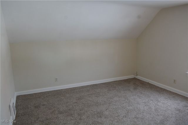 2346 W Oberlin Avenue, Lorain, OH 44052