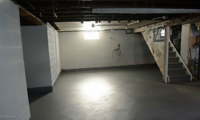 2346 W Oberlin Avenue, Lorain, OH 44052