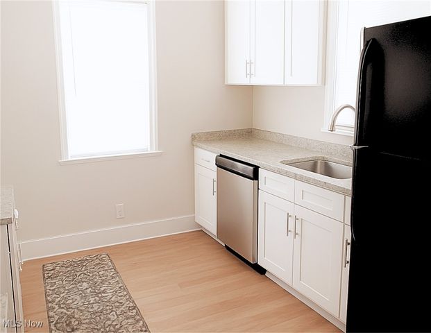 2346 W Oberlin Avenue, Lorain, OH 44052