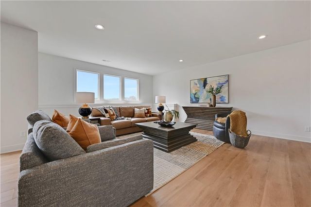 17312 Earnshaw Street, Overland Park, KS 66221