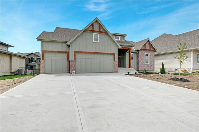 17312 Earnshaw Street, Overland Park, KS 66221