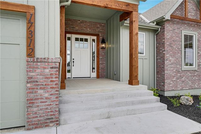 17312 Earnshaw Street, Overland Park, KS 66221