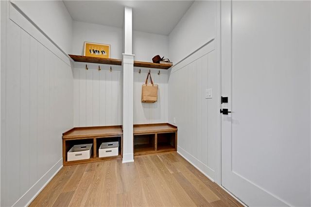 17312 Earnshaw Street, Overland Park, KS 66221