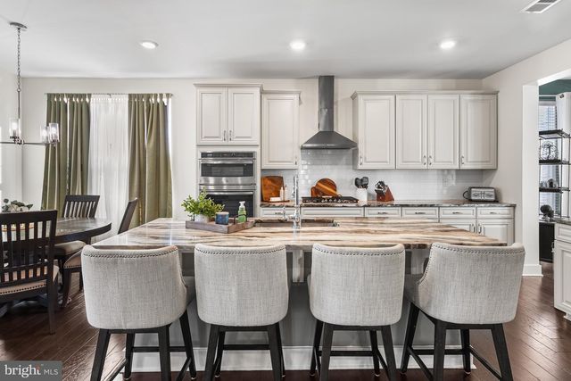 137 HAMMERSMITH WAY, Bear, DE 19701