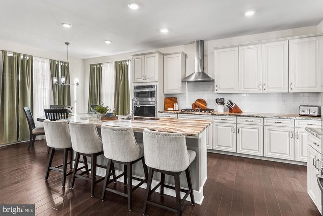 137 HAMMERSMITH WAY, Bear, DE 19701