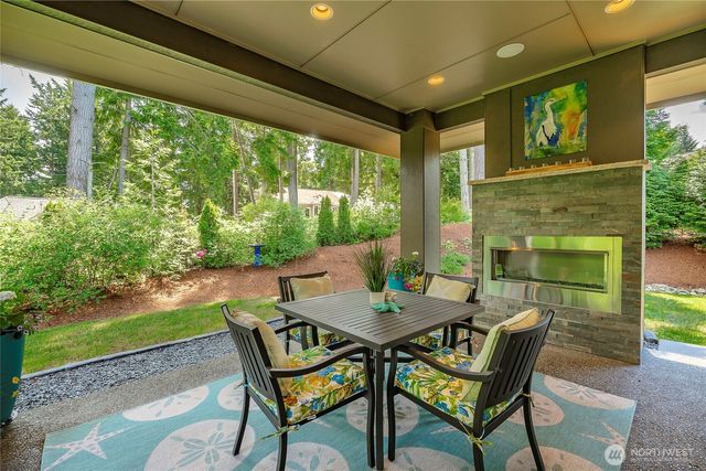 5427 Wood Duck Loop, Blaine, WA 98230