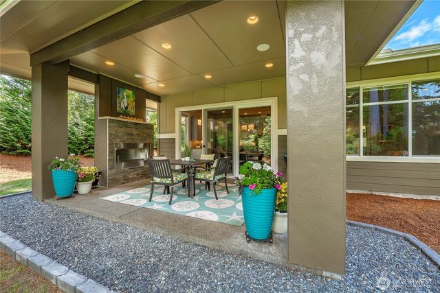5427 Wood Duck Loop, Blaine, WA 98230