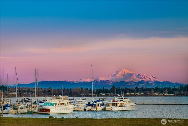 5427 Wood Duck Loop, Blaine, WA 98230