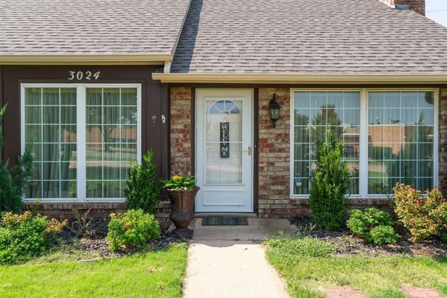 3024 Rosewood Lane, Oklahoma City, OK 73120