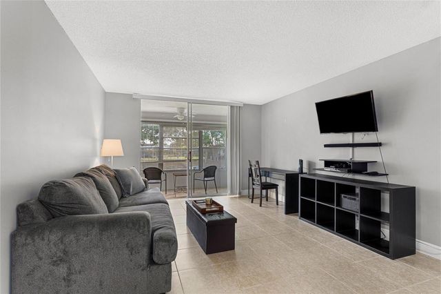 9700 Sunrise Lakes Boulevard 101, Sunrise, FL 33322