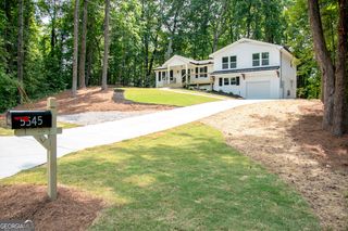 5545 Crestview Drive, Acworth, GA 30102