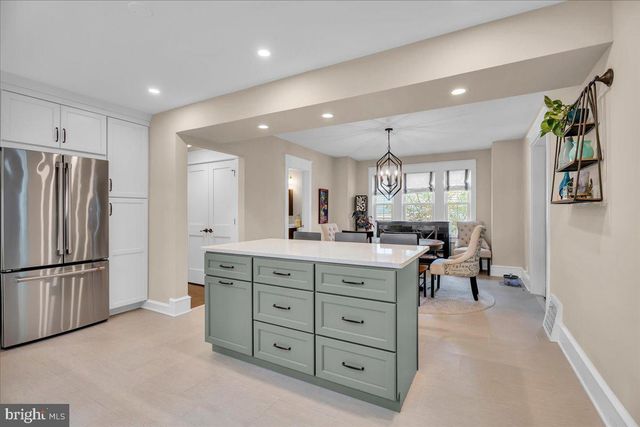 28 COOPER AVE, Cherry Hill, NJ 08002