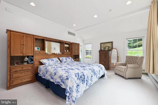 908 LINCOLN RD, Phoenixville, PA 19460