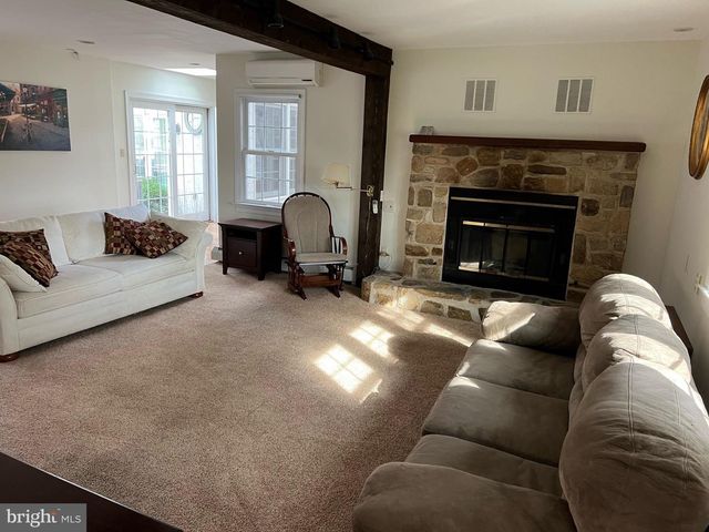 908 LINCOLN RD, Phoenixville, PA 19460