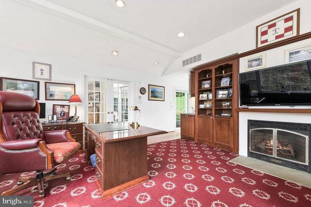 908 LINCOLN RD, Phoenixville, PA 19460