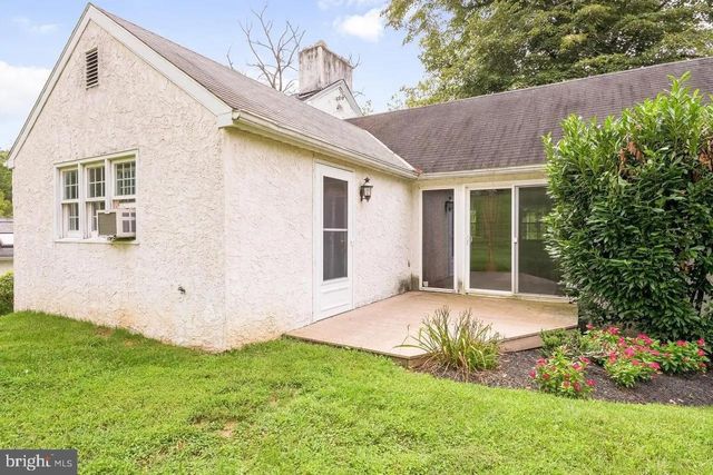 908 LINCOLN RD, Phoenixville, PA 19460