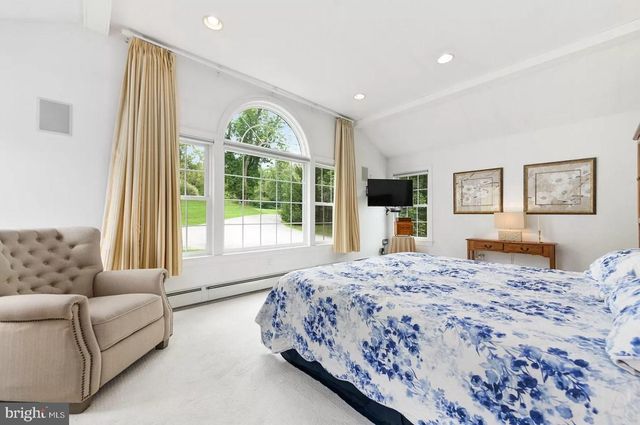 908 LINCOLN RD, Phoenixville, PA 19460