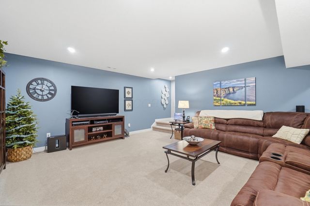 523 Prato Court, Delaware, OH 43015