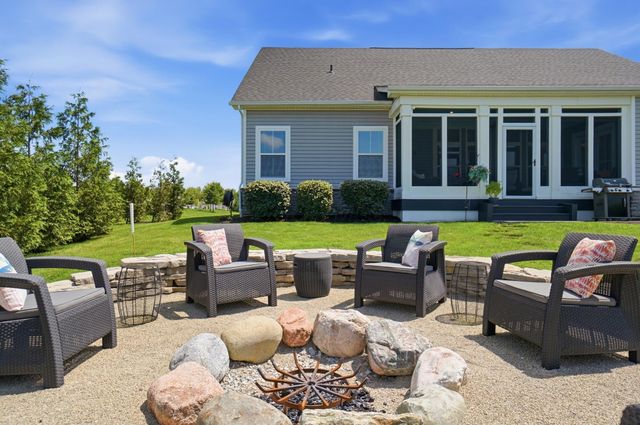 523 Prato Court, Delaware, OH 43015