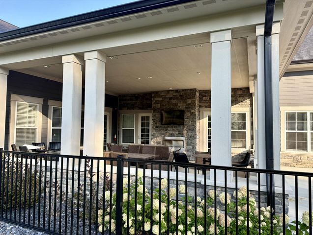 523 Prato Court, Delaware, OH 43015