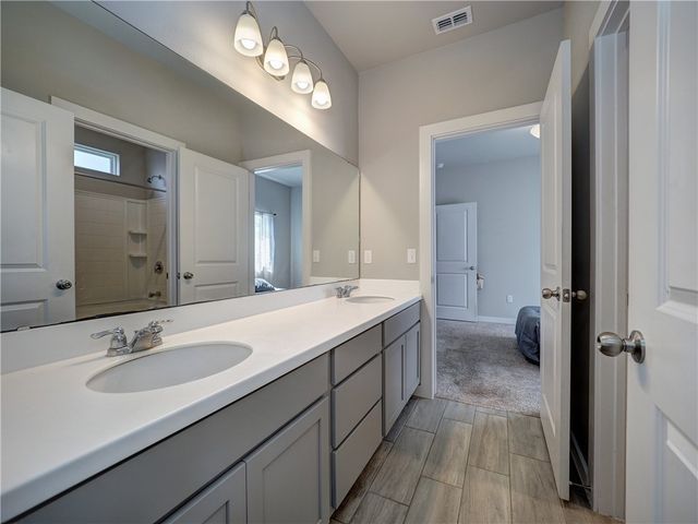 1938 Estes Flats Dr, Aransas Pass, TX 78336