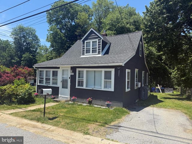 1628 CHERRY ST, Upper Chichester, PA 19061