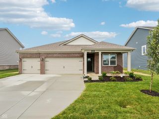 204 Aster Way, Greenfield, IN 46140