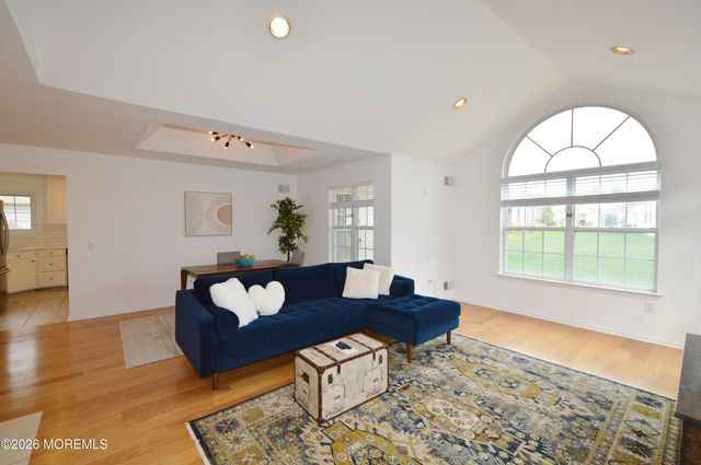 2725 Brookdale Court, Toms River, NJ 08755