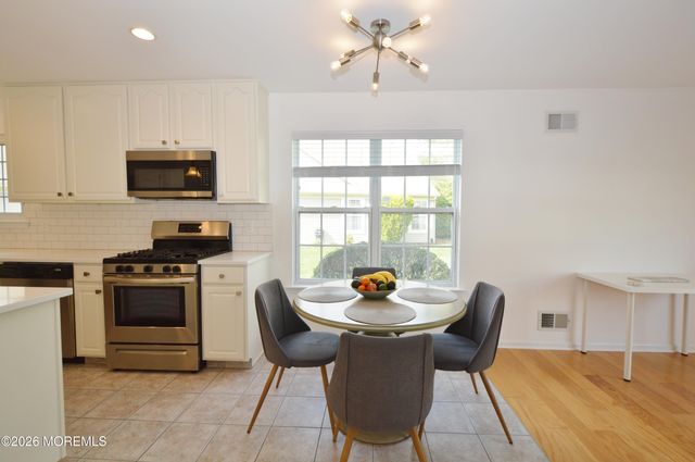 2725 Brookdale Court, Toms River, NJ 08755