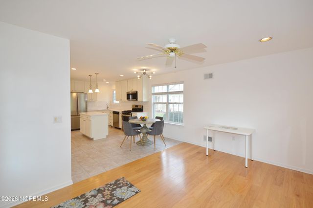 2725 Brookdale Court, Toms River, NJ 08755