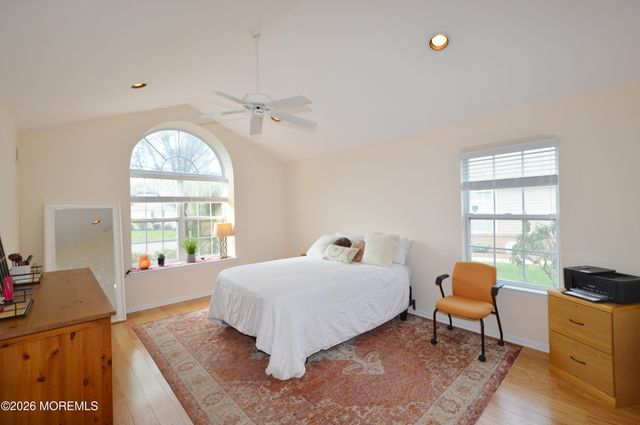 2725 Brookdale Court, Toms River, NJ 08755