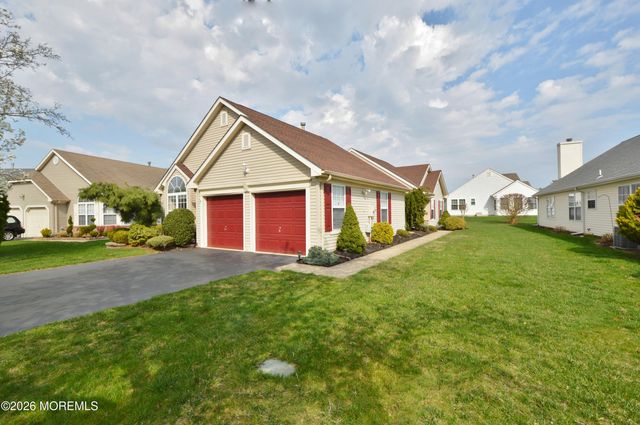 2725 Brookdale Court, Toms River, NJ 08755