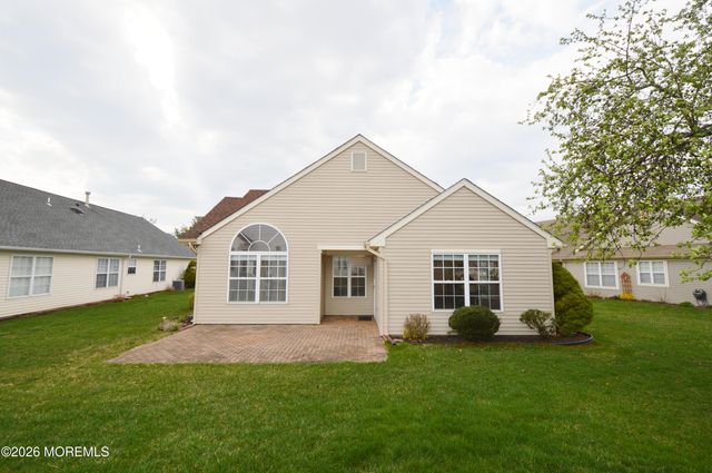 2725 Brookdale Court, Toms River, NJ 08755