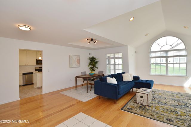 2725 Brookdale Court, Toms River, NJ 08755